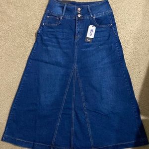Long stretch denim skirt NWT